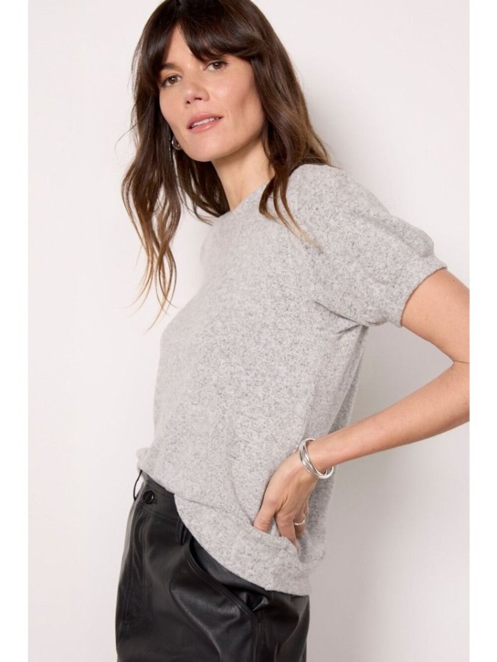 Evereve NWOT Frances Brushed Top Grey-S
